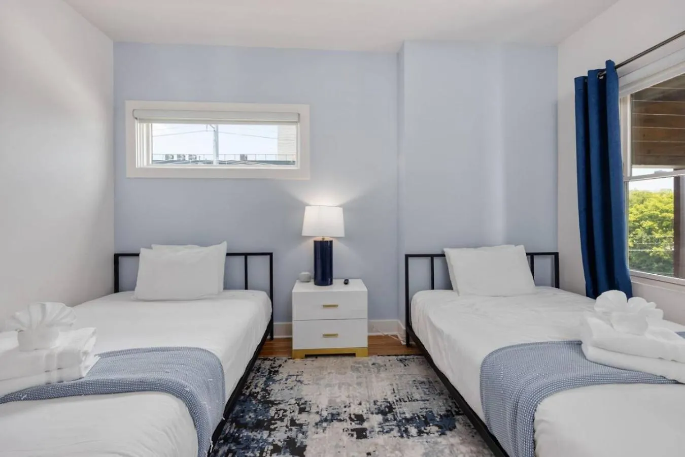 펜션 Nashvista Townhome Downtown Views 10 Comfy Beds 내슈빌