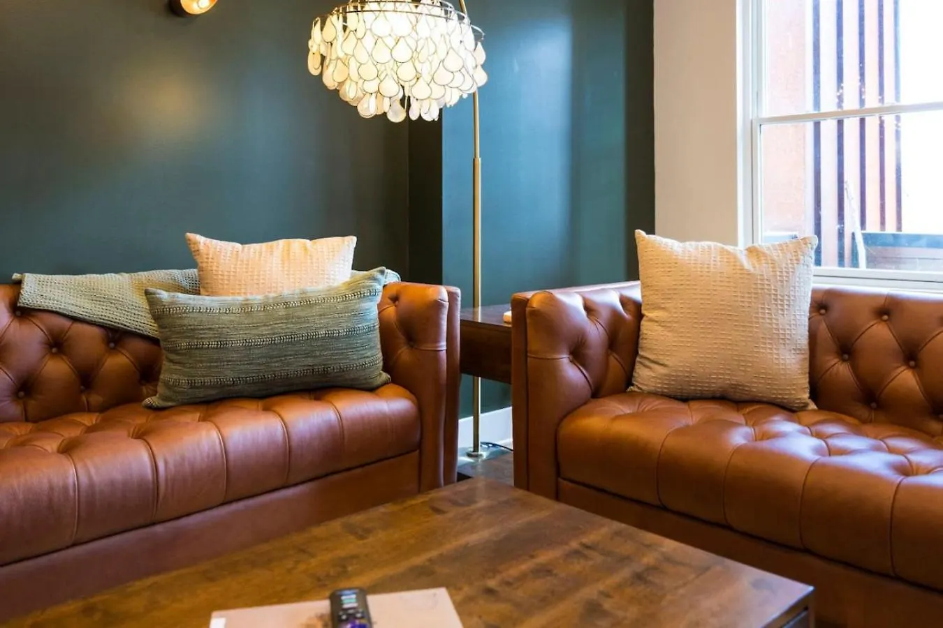 펜션 Nashvista Townhome Downtown Views 10 Comfy Beds 내슈빌 미국